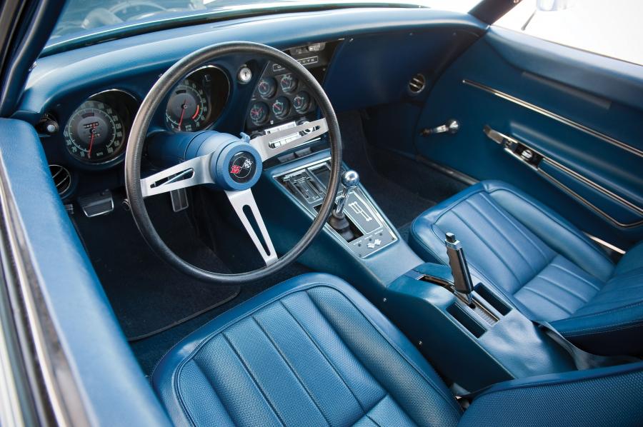  Chevrolet Corvette 327 L79 Convertible 1968 года  (фото 11 из 13)